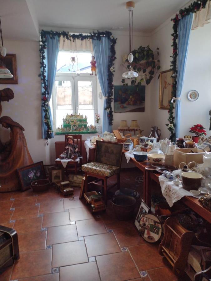 Restaurace A Penzion Ubrousku Prostri Se โนวา บิสทริตเซ ภายนอก รูปภาพ
